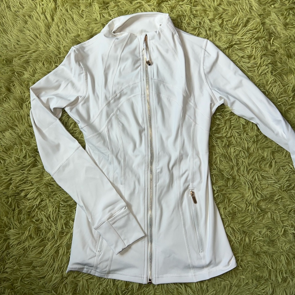 white lululemon gold zip define jacket